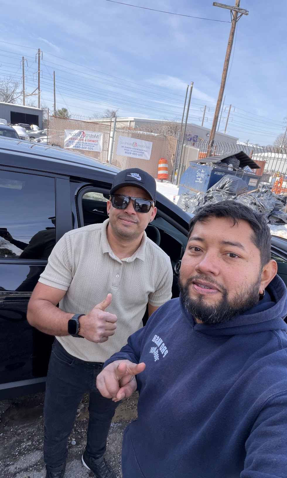 Happy Pro Wash customers at the Kenilworth Ave NE shop in Washington DC